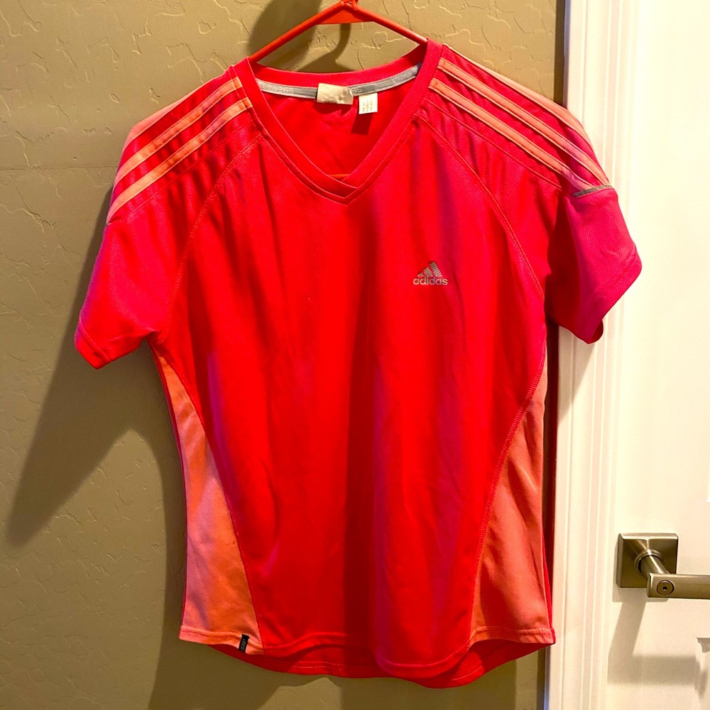 Women’s short sleeve shirt